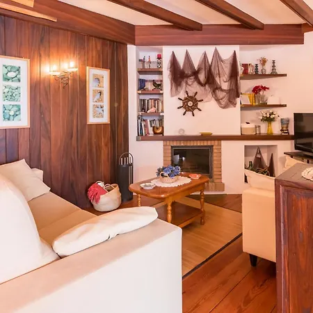 Estudio La Barquera Holiday home *